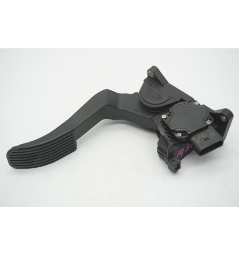 A9013000504 0281002337 Mercedes Sprinter W901 W905 Gaspedal  -14550-