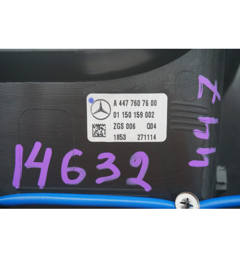 Mercedes-Benz A4477607600 Mercedes W447  Türgriff links -14632- Fensterkurbeln, Halte- & Türgriffe