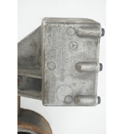 Mercedes-Benz A4473530095 Mercedes W447 Halter Differential Hinten -14634- Sonstige