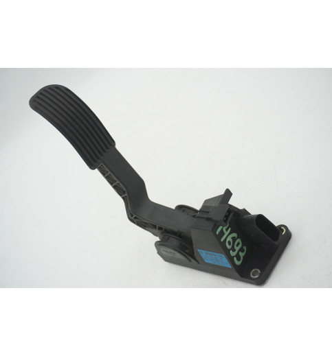 A9013000504 0281002337 Mercedes Sprinter W901-W905 Gaspedal   -14693-
