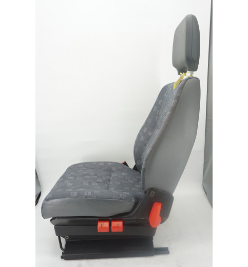 Mercedes Sprinter W901-W905 Sitz Fahrersitz vorne links  -14727-