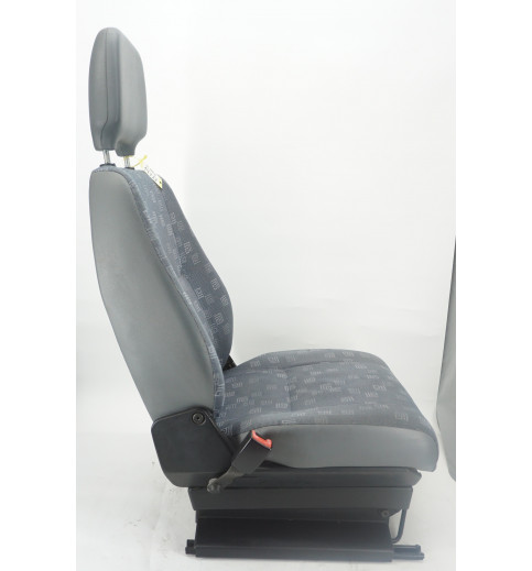 Mercedes Sprinter W901-W905 Sitz Fahrersitz vorne links  -14727-