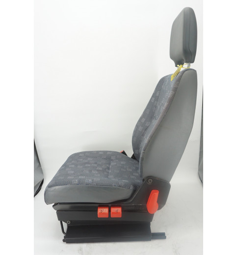 Mercedes Sprinter W901-W905 Sitz Fahrersitz vorne links  -14727-