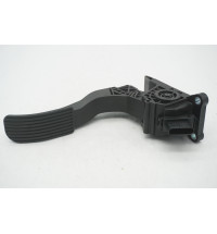 A9073010200 Mercedes W447  Gaspedal  -14735-