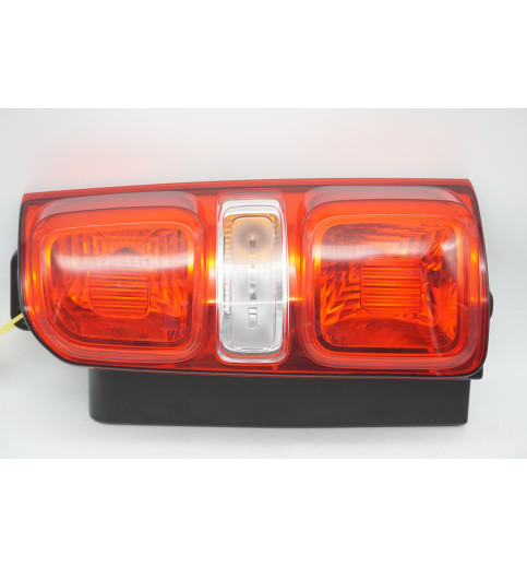 9808243080 9808243082 Peugeot Expert  Rückleuchte Heckleuchte rechts  -14797-