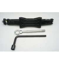  9811866680 9807676080 Peugeot Expert  Bordwerkzeug  Wagenheber  -14841-