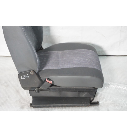 Mercedes Sprinter W901-W905 Sitz Fahrersitz vorne links -14857-
