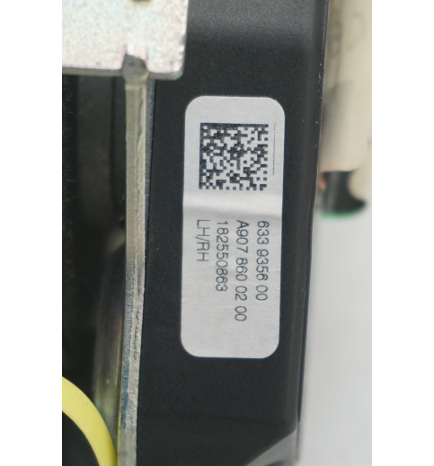 A9078600200 Mercedes Sprinter W910 Sicherheitsgurt vorne links  -14913-