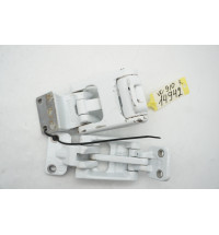A9107406600 A9107406400 Mercedes W910 Türscharnier hinten R 270g ob+un -14942-