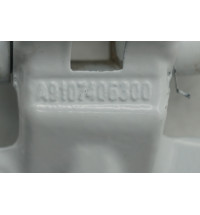 A9107406500 A9107406300 Mercedes W910 Türscharnier hinten L 270g ob+un -14943-