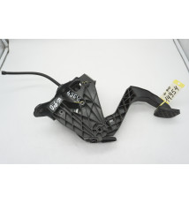 A9102900600 Mercedes W910 Kupplungspedal   -14954-