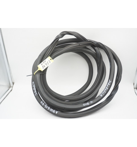 A9106169400 Mercedes W910 Schiebetürdichtung Dichtung  -14957-