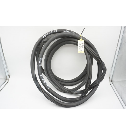 A9106169400 Mercedes W910 Schiebetürdichtung Dichtung  -14957-