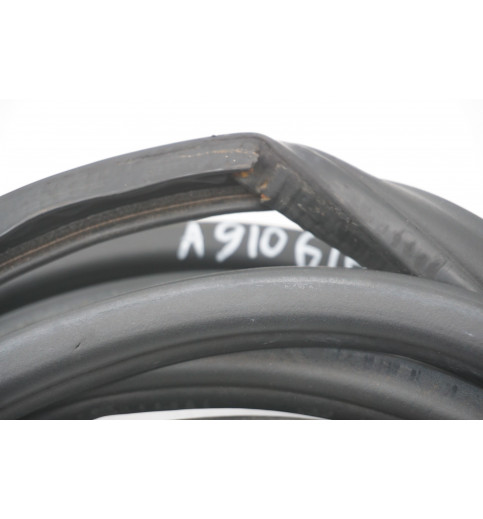A9106169400 Mercedes W910 Schiebetürdichtung Dichtung  -14957-