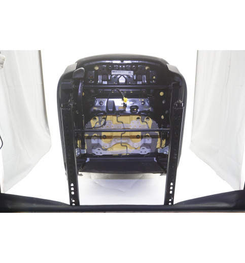  Mercedes W907-910 Sitz vorne links schwarz  -14958-