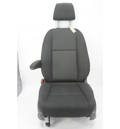  Mercedes W907-910 Sitz vorne links schwarz  -14958-