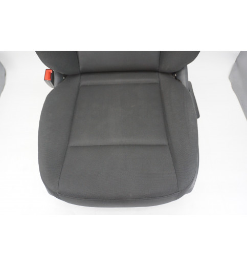  Mercedes W907-910 Sitz vorne links schwarz  -14958-