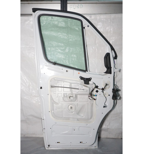 A9107202400 Mercedes W907-910 Tür Vorne Links  -14961-
