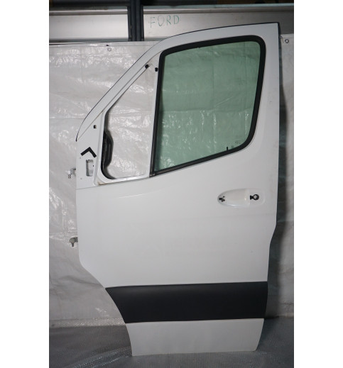 A9107202400 Mercedes W907-910 Tür Vorne Links  -14961-