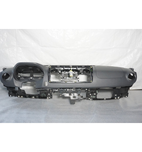 A9106800600 Mercedes W907-910 Armaturenbrett Instrumententafel  -14967-