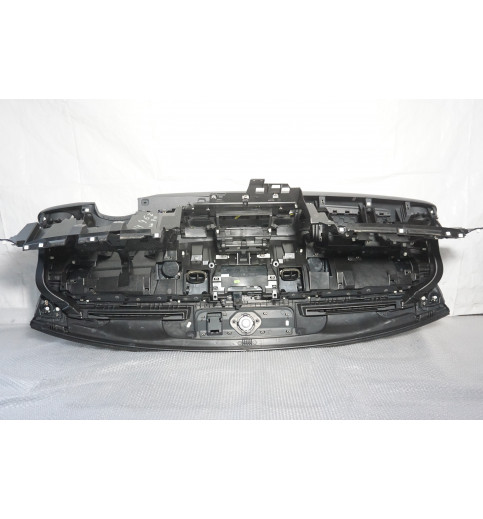 A9106800600 Mercedes W907-910 Armaturenbrett Instrumententafel  -14967-