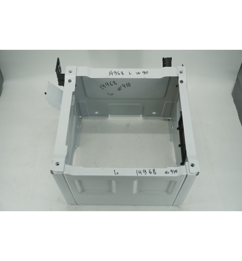 A9079109900 Mercedes W907-910 Sitzkonsole Sitzkasten  -14968-