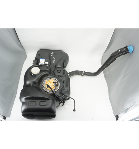 A9104700400 9104701800 A9104702100 Mercedes W910 Dieseltank mit Pumpe  -14970-