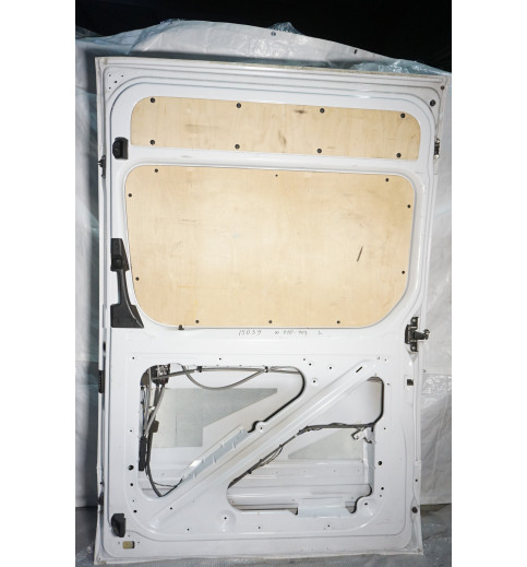 Sprinter W910 Schiebetür Seitentür Reschts Höche221cm Breite151cm -15039-
