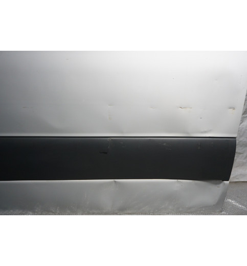 Sprinter W910 Schiebetür Seitentür Reschts Höche221cm Breite151cm -15039-