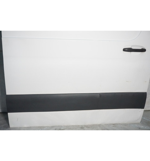 Sprinter W910 Schiebetür Seitentür Reschts Höche221cm Breite151cm -15039-