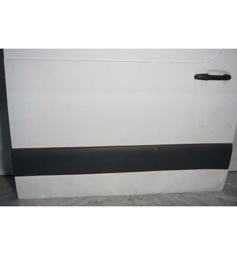 Sprinter W910 Schiebetür Seitentür Reschts Höche221cm Breite151cm -15039-