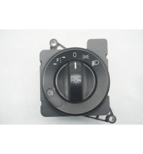 HVW9065450504  VW Crafter Lichtschalter  -15130-