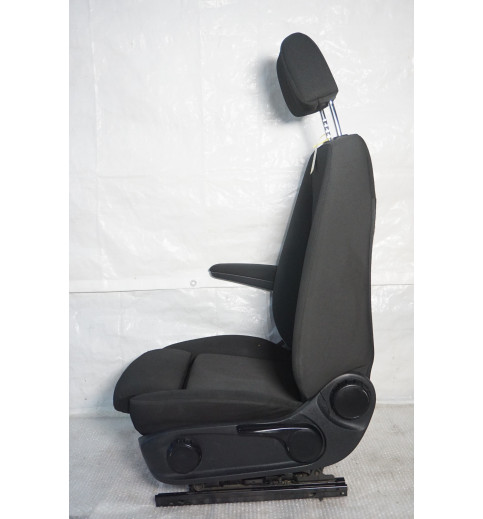  Mercedes W907 Sitz Fahrersitz vorne links schwarz 