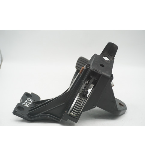 070112G Renault Master III Kupplungspedal Pedal