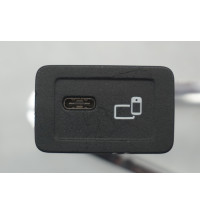 A2478204102 Mercedes Sprinter W907 USB- Anschluss 