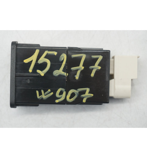 A2478204102 Mercedes Sprinter W907 USB- Anschluss 