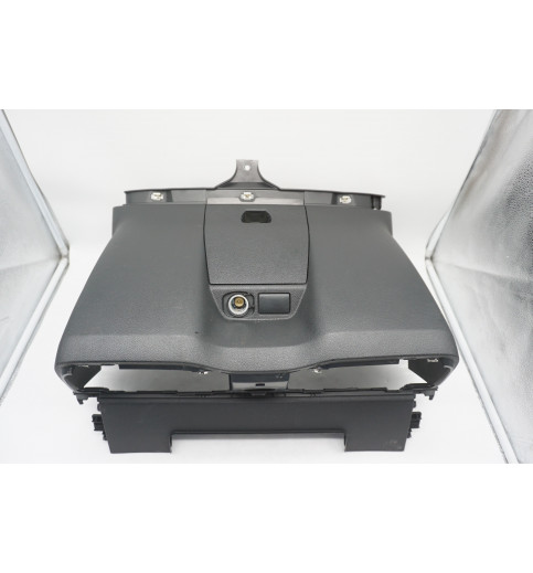 A9106802401 A9106802301 Mercedes  W907-910 Mittelkonsole Armaturenbrett  