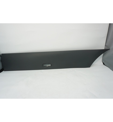 A9106905700 A9106900902 Mercedes Sprinter W907 W910 Zierleiste Abdeckung hinten 