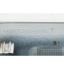 A6396940525 Mercedes Vito W639 Blende Scharnier Heckflügeltür Links