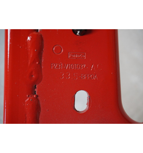 PZ31V101D37AC 7TG803125B  VW Transporter T7 Verstärkung links vorne 