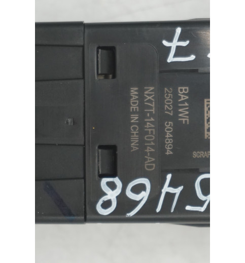 NX7T14F014AD 2HJ035857B  VW Transporter T7 USB-Buchse