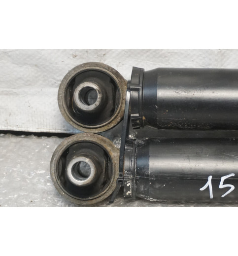  Mercedes  W447 Stoßdämpfer hinten links rechts
